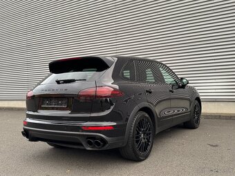 Porsche Cayenne V8 diesel 4.2TDI - 4