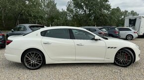 Maserati Quattroporte GranSport 3.0 V6 SQ4 Panorama Top stav - 4