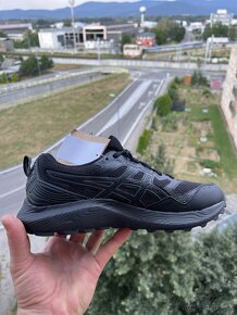 Asics - 4