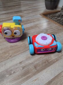 Fisher-Price Hovoriaci robot 4 v 1

 - 4