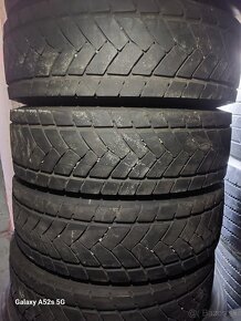 Nákladné pneumatiky 235/75 r17,5 - 4