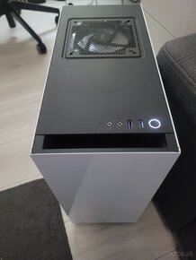 Predám Počítač v 100% stave / i7 6700 + 16GB + GTX1070 - 4