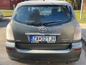 Toyota Corolla Verso 2.0 diesel 85 kw 7-miestna - 4