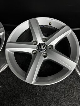 Alu VW 5x112 16” 5N0601025AQ - 4