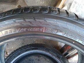 2x zimné pneumatiky 225/45 r19 - 4