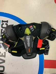 CCM SUPER TACKS ASV - D30 SENIOR - 4