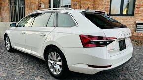 Škoda Superb Combi 2.0 TDI Premium Edition PDC Kamera - 4