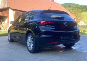 Opel Astra 1.5 cdti 90kW diesel , M6 rok 2020 - 4