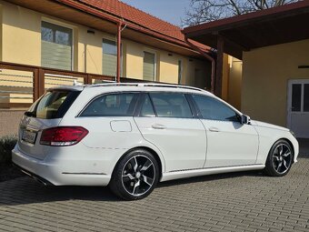 Mercedes-Benz E trieda Kombi 350 BlueTEC Elegance 4matic - 4