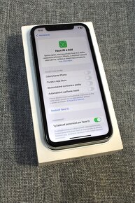 iPhone Xr 64GB (plne funkčný) - 4