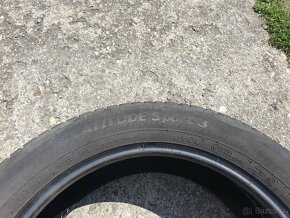 235/50 R19 Michelin - 4