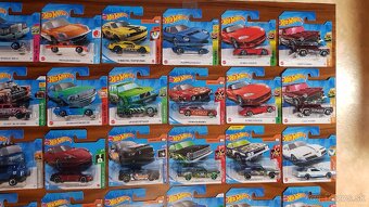 Predám set modelov Hot Wheels main line (30ks) - 4