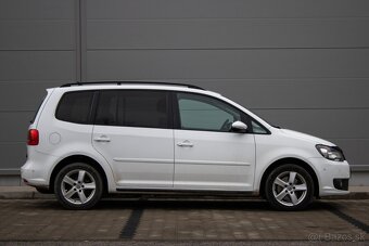 Volkswagen Touran 1.4 TGI Comfortline - 4