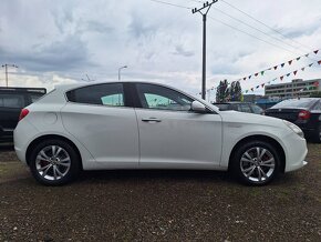 Alfa Romeo Giulietta 2.0 JTD 140k - 4