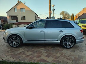 Prodám krásnou audi SQ7,pŕíplatková výbava. - 4