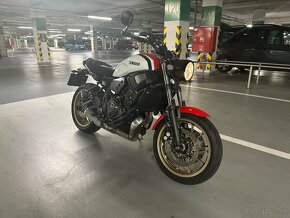 Yamaha XSR700 - 4