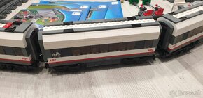 LEGO VLAK 60051 PASSENGER TRAIN - 4