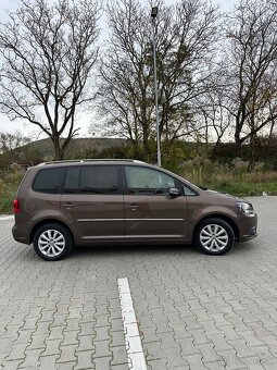 Volkswagen VW Touran 2.0 TDI 103kw HIGHLINE,2xklúč - 4