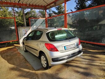 PEUGEOT 207 - 4