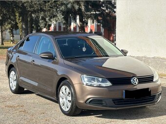 Predam Volkswagen Jetta 1.2TSI 77KW R.V 2014 - 4