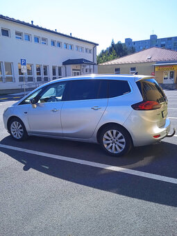 Opel zafira tourer 2.0cdti 7miestne - 4