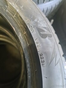 ZIMNE PNEUMATIKY 235/50 R19 BRIDGESTONE - 4