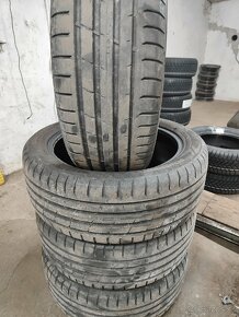 205/50R17 - 4