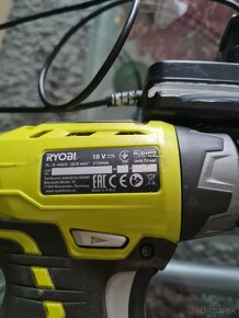 RYOBI 18V ONE+™ Aku vŕtačka - 4