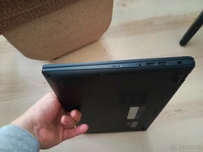 Asus vivobook - 4