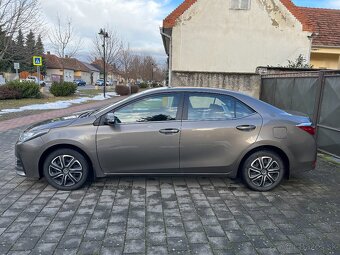 Toyota Corolla 1.6 l Valvematic Comfort - 4