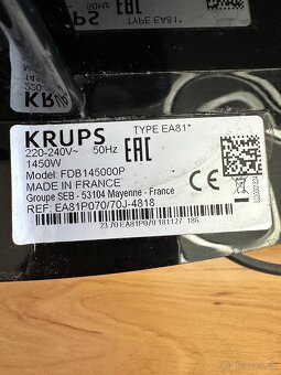 KRUPS Espresseria Auto Pisa Black EA815070 - 4