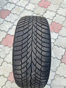 Continental wintercontact 225/50R17 - 4