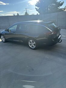 Opel Insignia - 4