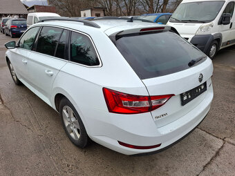 ŠKODA SUPERB COMBI 2.0 TDi r.v. 2016 - 4