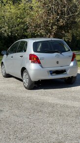 Toyota Yaris 1.3 VVT - 4