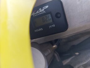 Suzuki RMZ450 - 4