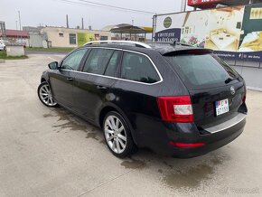 ŠKODA OCTAVIA 3 2.0 TDI 110 KW DSG - 4