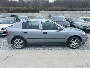 Opel Astra 1.4 i - 4