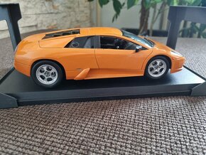 Lamborghini Murciélago - 4