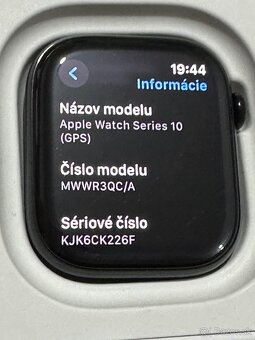 Predám Apple Watch 10 46mm jet Black Malé známky opotrebovan - 4