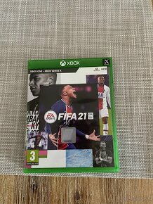 Fifa 18,21 - 4