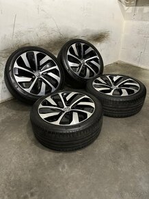 Letná sada VW MonteVideo 5x112 R19 , 245/40/19 VW Arteon - 4