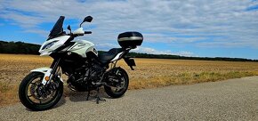 Predám Kawasaki Versys 650, r.v. 2018 - najazdených 11500 km - 4