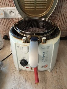 Predám fritézu DeLonghi Roto fry - 4