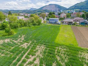 Na predaj stavebný pozemok s nadštandardnou výmerou - 4