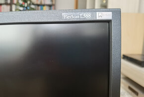 Predám EIZO FlexScan L568 17" LCD monitor - 4