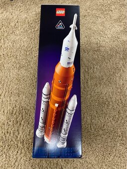 Lego Icons 10341 NASA Artemis - 4