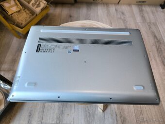 Lenovo Idepad 15ikb i7 Gtx1050 4GB ,20Gb RAM, 256Gb SSD - 4