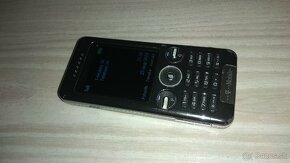 Sony Ericsson S302 - 4