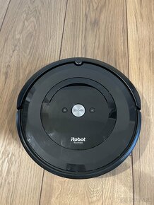 Predám roboticky vysávač irobot roomba - 4